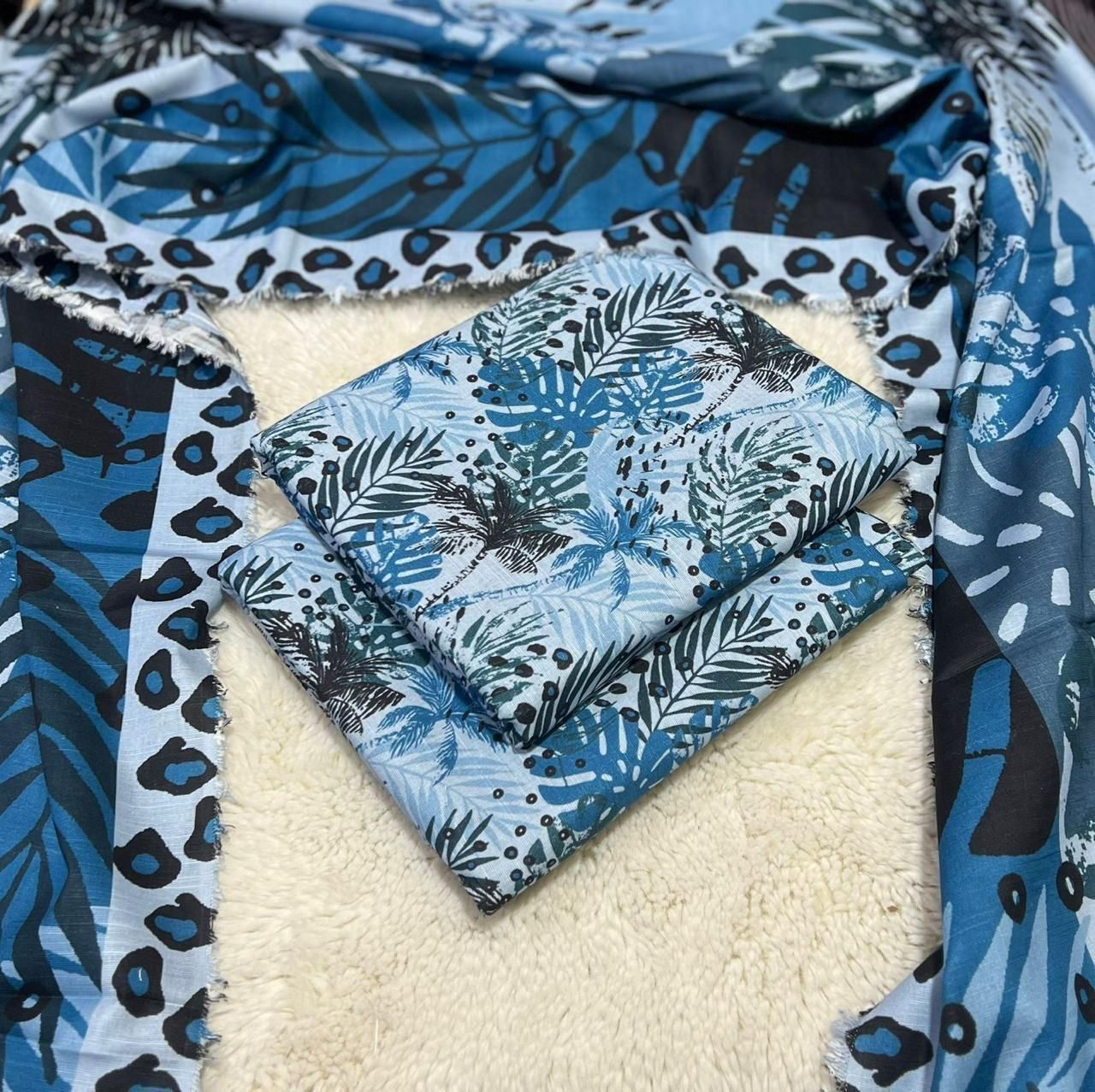 BINSAEED 3PC Khadder Winter Collection – Stylish & Comfortable Design