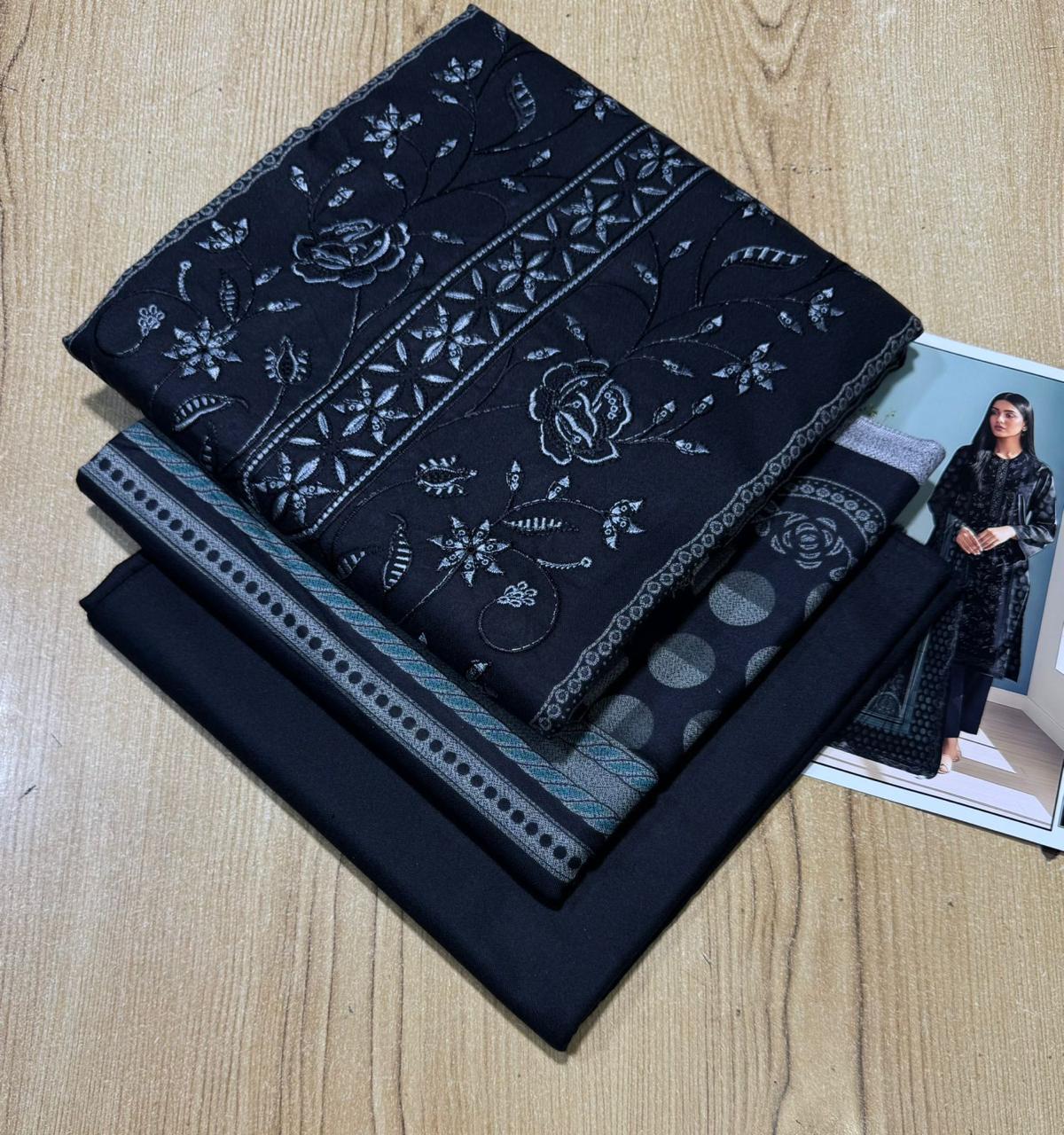 Dhanak Penal Work – Luxury Edition