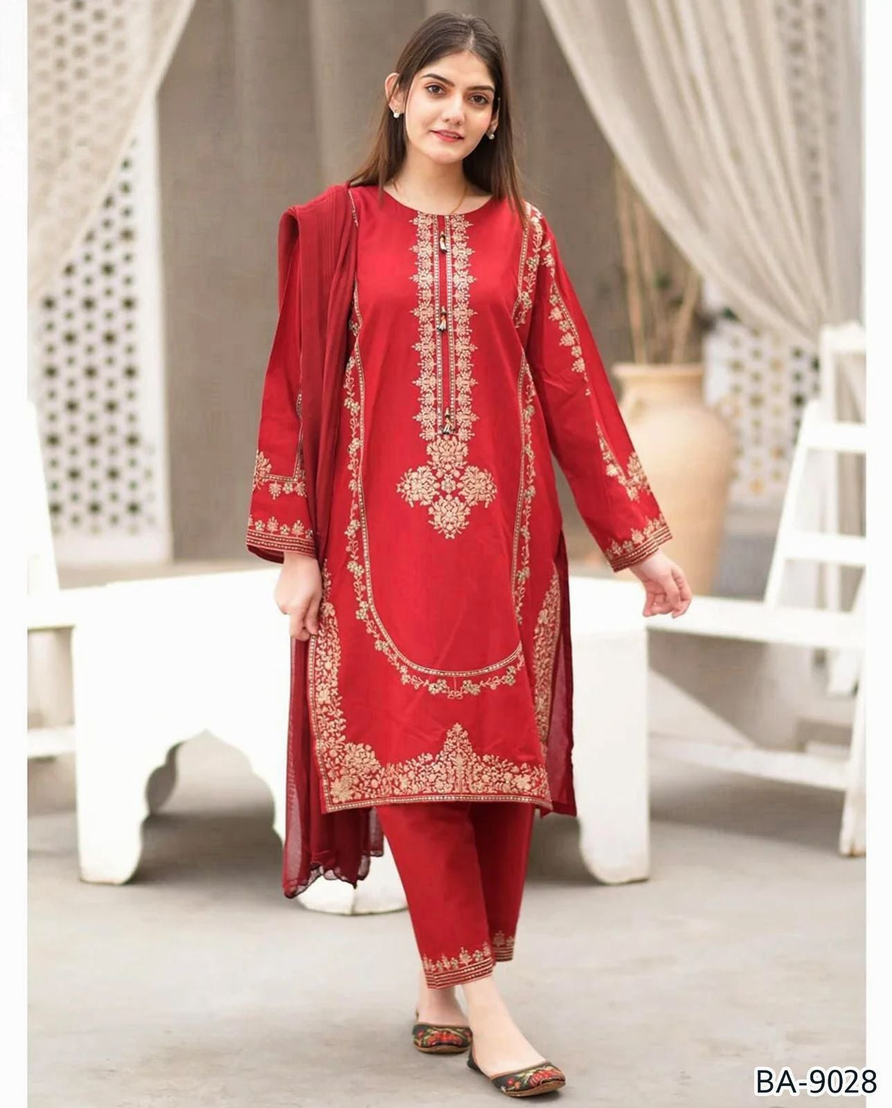 Dhanak Embroidered 2-Piece Suit – Premium Winter Collection